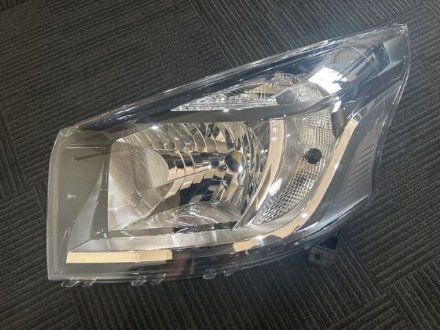 Renault Trafic L2H1 L Headlight