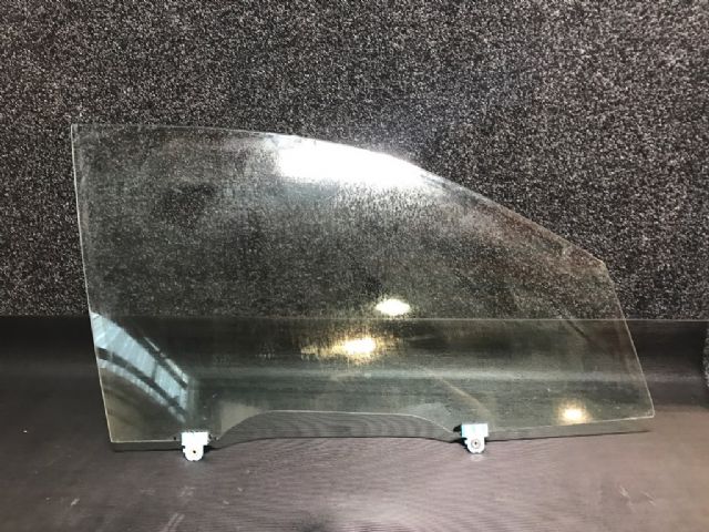 Mitsubishi Outlander GF8 2015->on RF Door Glass