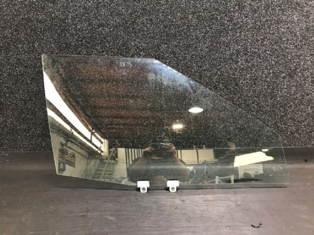 Mitsubishi Outlander GN 2022-on RF Door Glass