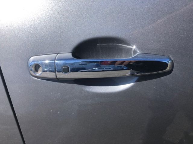 Mitsubishi Pajero Sport KS1 RF Door Exterior Handle (Smart Button) Type