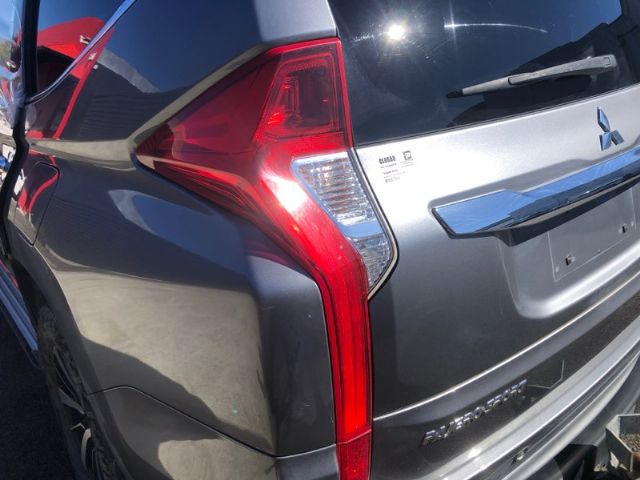 Mitsubishi Pajero Sport KS1 L Tail Light