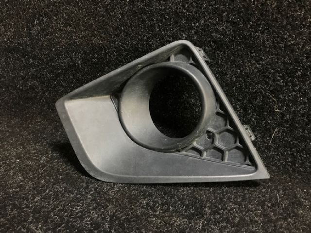 Mitsubishi Mirage A03A 2020-on L Spotlight Bezel