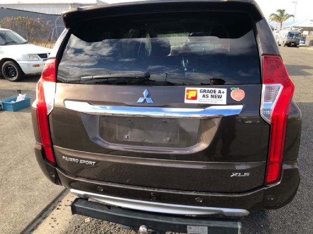Mitsubishi Pajero Sport KS1 Tailgate Shell