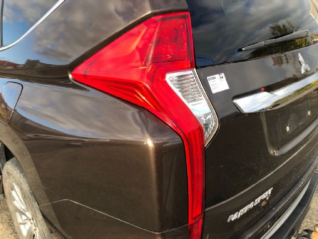 Mitsubishi Pajero Sport KS1 L Tail Light