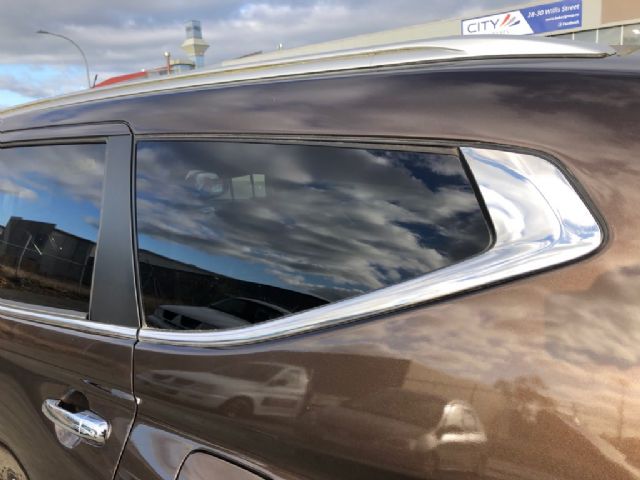 Mitsubishi Pajero Sport KS1 LR Opera Glass