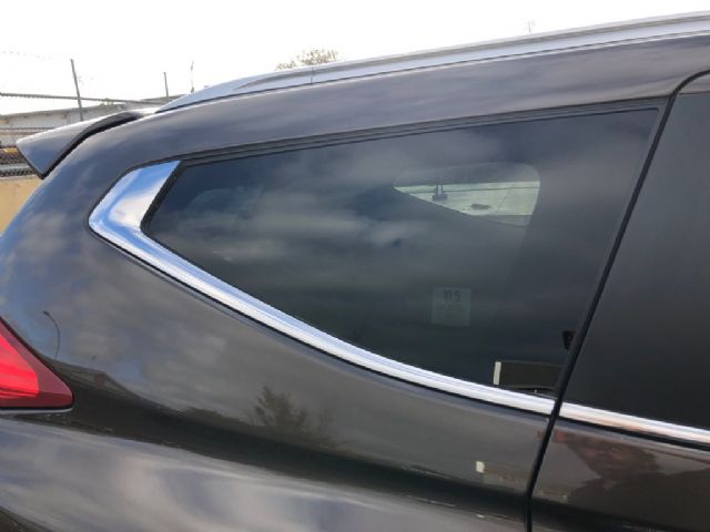 Mitsubishi Pajero Sport KS1 RR Opera Glass