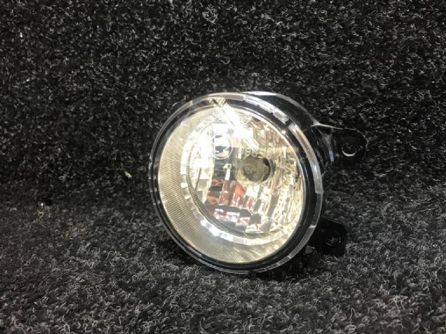 Mitsubishi Triton LLC LLB 2024-on R Spotlight