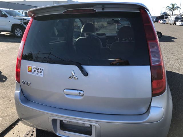 Mitsubishi Colt Z25A Tailgate Shell