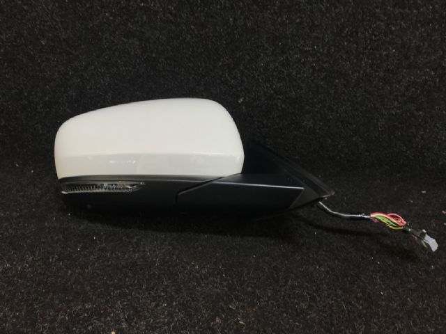 Renault Koleos QM6 RF Door Elec Mirror (17 Wire)