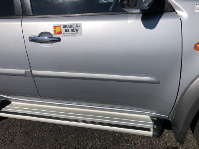 Mitsubishi L200/Triton KB8T 2006-on RF Door Shell (Moulding Type)