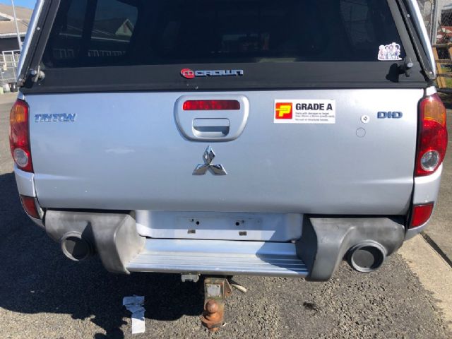 Mitsubishi L200/Triton KB8T 2006-on Tailgate Shell