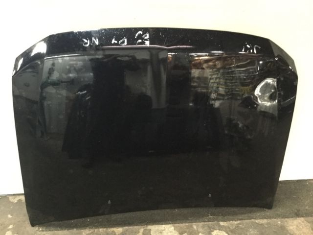 Mitsubishi Pajero V93W Bonnet