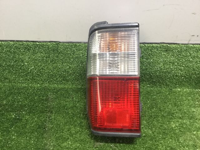 Mitsubishi Delica SK L Tail Light