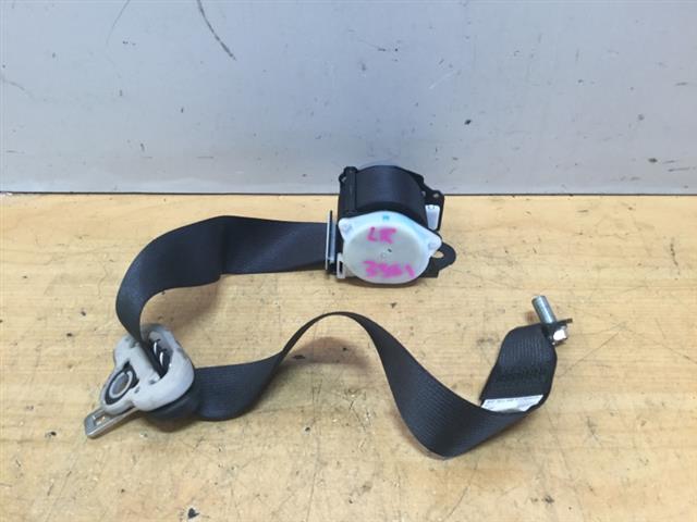 Mitsubishi L200/Triton KL 2019-on LR Seat Belt