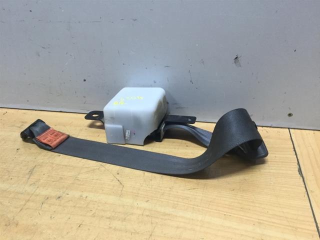 Mitsubishi L200/Triton K65T RR Seat Belt