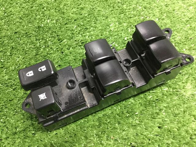Mitsubishi Outlander GF8 2015->on Window Master Switch