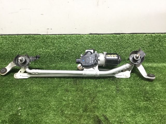 Mitsubishi L200/Triton KL 2019-on Front Wiper Rack Assy