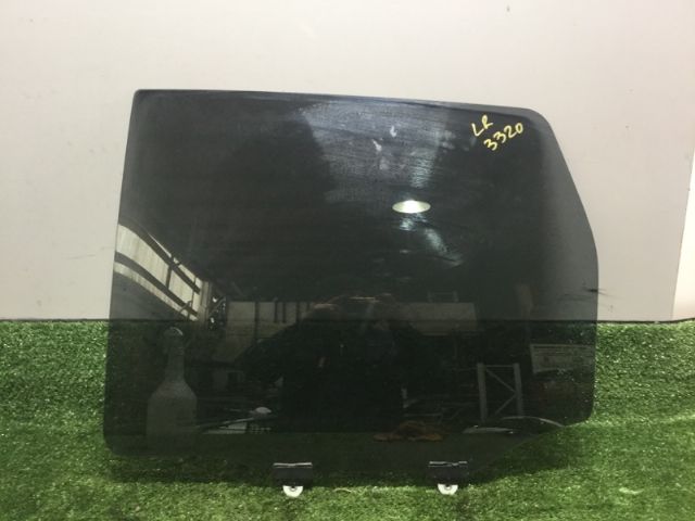 Mitsubishi Colt Z23W LR Door Glass