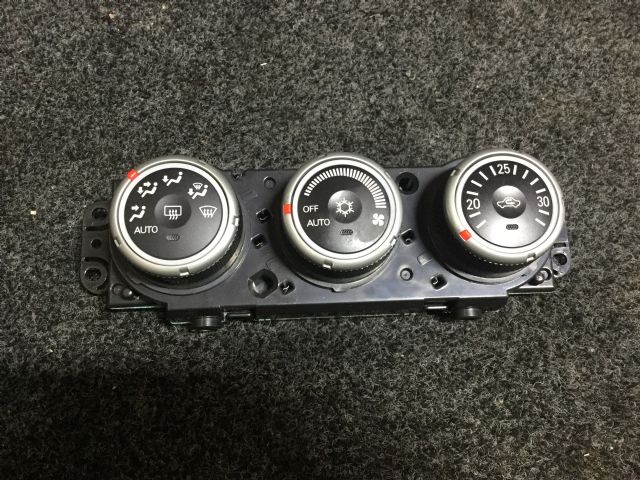 Mitsubishi Delica CV5W Heater Controls
