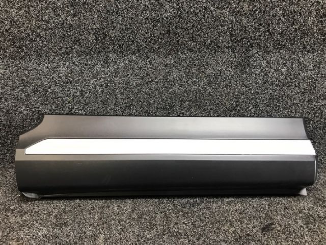 Mitsubishi Eclipse Cross GK1W RR Lower Door Moulding