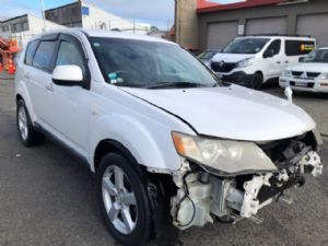 Mitsubishi Outlander CW5W 2006-2012