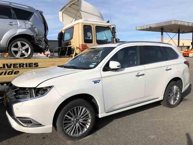 Mitsubishi Outlander GG3